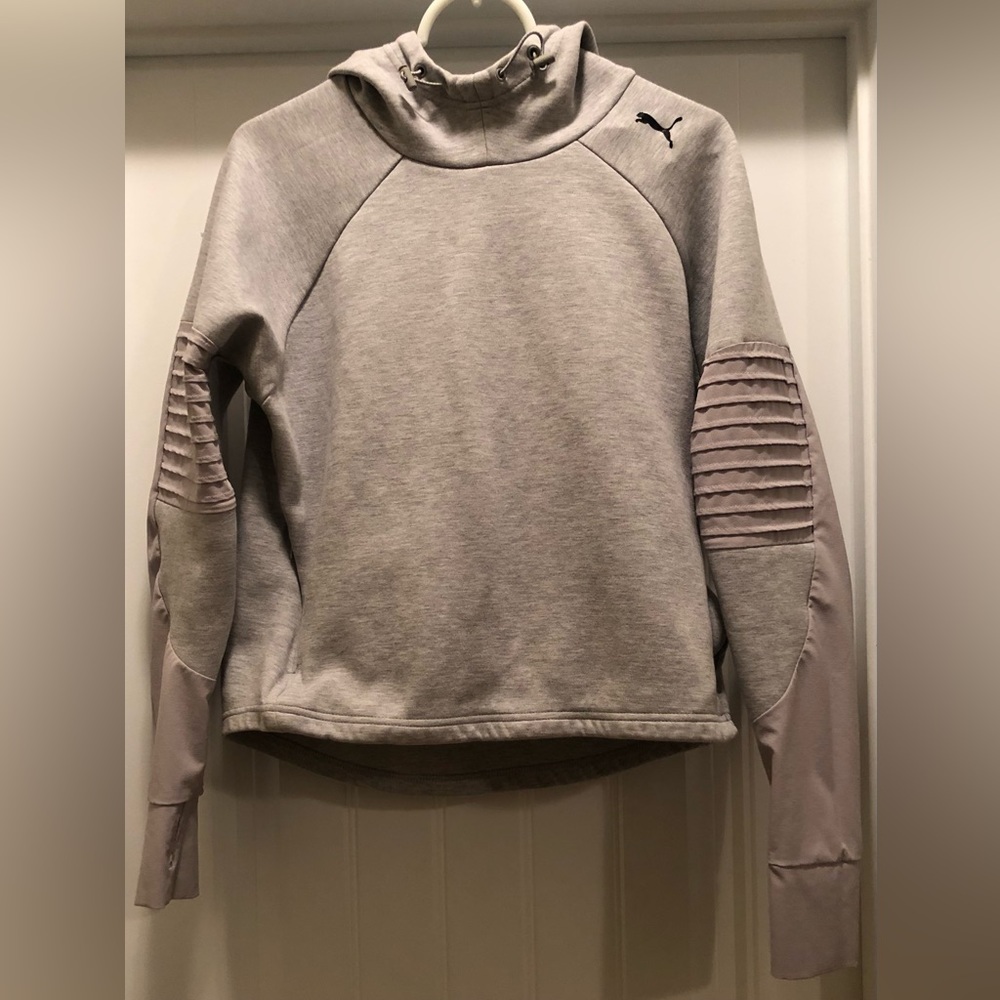 Puma Hoodie Size Medium